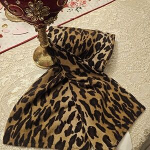 Beautiful Vintage 48" Double sided Leopard Scarf Made In Italy